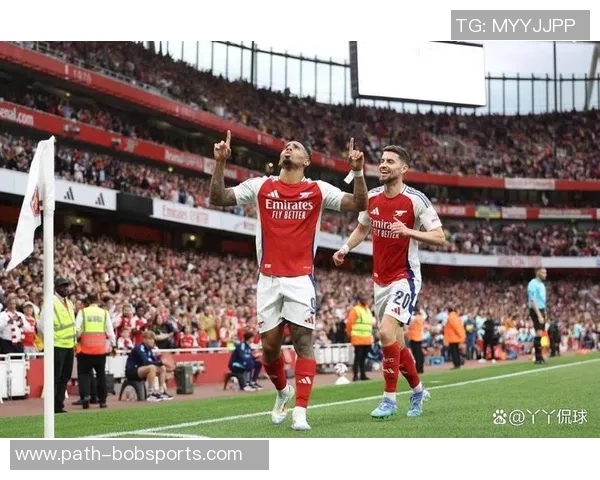 谢联迎战阿森纳激战即将上演球迷期待精彩对决与历史交锋